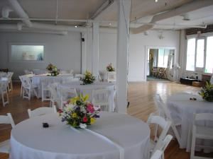 Main Ballroom, The Jack Robinson Gallery, Memphis — One of many views of the main gallery
