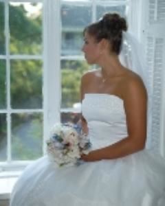 Best Ever Photos, Severn — Looking for my Groom.