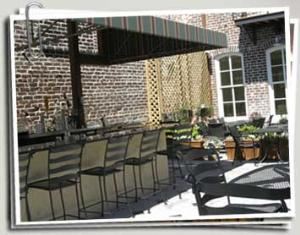 Outside Bar, Churchill's Pub & Restaurant, Savannah