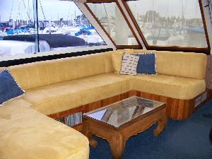 Sunset Rendezvous Yacht, Corporate Image Yacht Charters, San Diego — SR Aft Saloon