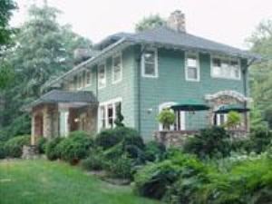 The VanLandingham Estate Inn & Conference Center, Charlotte
