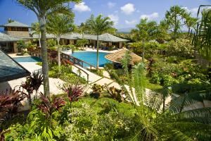 Pali Moana at Seacliff, Kilauea — Pali Moana at Seacliff is the perfect venue for your dream event, reunion, wedding or other over-the-top special day!