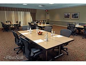 Sharpsburg Room, Wyndham Peachtree Conference Center and Resort, Peachtree City — One of three identical rooms, all featuring natural lighting, has 1,110 square feet of flexible space.