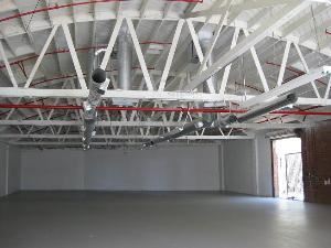 Artist Space LA, Los Angeles — 6,000 Sq Ft, 20+ ft high ceilings, Loading door, Air Conditioned