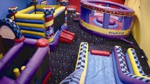 Party Arena A, Pump It Up Of Fresno-Madera, Madera