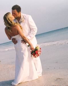 Yours Truly Weddings, Destin — Yours Truly Weddings performs all types of wedding ceremonies and would love to be a part of your Special Day.

We can help you with a lovely, simple ceremony with a few close friends and relatives, or we can do an intimate ceremony with just the two of you. Tell us what you want and we can customize the perfect ceremony for you. We perform traditional, non-traditional, and non-denominational weddings.    
Whichever you choose, we promise to make it a memorable day for you.