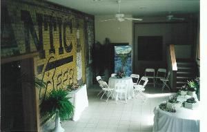 Bob Doster's Backstreet Studio & Gallery, Lancaster — Indoor gallery features mural from 1942.