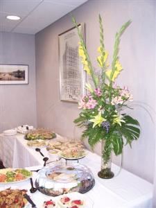 Right Time Cafe Catering