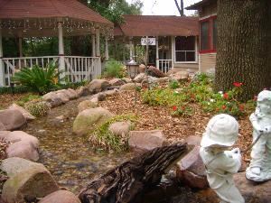 Cottage Charm, Katy