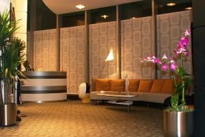 Buckhead Grand Spa, Atlanta — Located in Atlanta’s Tower Place, Buckhead Grand Spa effectively combines a serious approach to skin and body care with a welcoming and luxurious atmosphere focused on exceptional customer service. Our truly European Day Spa was opened to provide a warm, tranquil sanctuary with modern and upscale environment amidst Buckhead’s bustling scene. We offer a variety of services and advanced treatments to give you the best experience. Experience pure luxury , let our trained therapists nurture your skin and body with our relaxing and rejuvenating treatments, your senses will be soothed and you'll discover how fabulous you can look and feel after your visit!