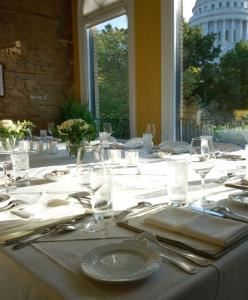 Harvest offers the option of two private dining rooms available for groups of 8-60 people. Our first room is located on the second level overlooking our State Capitol. This is an intimate room that can accommodate groups of 8-18 people ideal for small business dinners, birthday parties, holiday parties, or rehearsal dinners. Our second room is located on Harvest's main level. This room is located parallel to our main dining room and can accommodate groups up to 60 guests. It also offers audio visual equipement and screen for presentations. This is the perfect room for weddings, rehearsal dinners, business dinners, holiday parties and celebrations of all kinds.