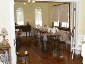 Kammy's Cottage, Kammy's Cottage, Kenner — Elegant setting for your event.