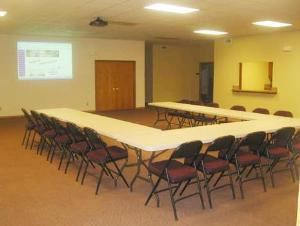 Jeff Lange Real Estate Community Room, Derby — Large community room that is very "customizable" for your event. Great space for birthdays, business meetings, receptions, reunions, dinners, showers, crops, civic groups, classes. 
Book now for the holidays!