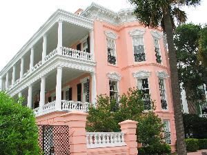 Palmer Home B&B, Charleston — The Palmer Home is located in Charleston's Historic District overlooking Charleston Harbor & Fort Sumter.
With breathtaking views and beautiful rooms, the Palmer Home is the perfect location for a small intimate wedding or a reception with all of your family & friends! 
Please visit www.charlestonweddinglocation.com for more information, photos, and pricing.