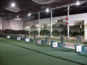 Par Breakers Golf Academy, Oaks — All weather Indoor driving range and golf academy