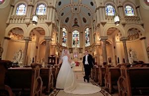 Smokey Mountain Images, Strawberry Plains — The best of traditional is included with all weddings