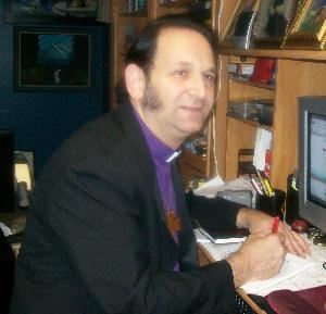 Long Island Wedding Officiant, Rev. Johnny Erato