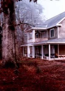 Library, The Inn At Celebrity Dairy, Siler City
