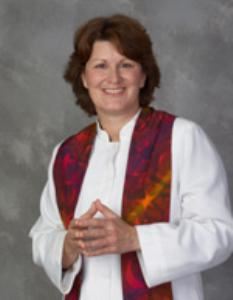 Radiant Vows, Rev. Robin Zucker, Cambridge — "Touching, inspiring, and personal." Radiant Vows is a professional marriage ministry dedicated to honoring and celebrating your unique bond and beliefs. As an ordained Unitarian Universalist minister, I have collaborated with dozens of couples in the process of planning their non-denominational, spirit-filled, personalized wedding. I have two convenient offices - North Shore and Metro Boston.  I offer a free, get-acquainted session in person or by phone to all couples who contact me about their weddings and future marriages.
