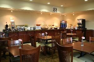 Country Inn & Suites By Carlson, Columbus, GA, Columbus — Perfect for private parties, meetings, class room, reunioun, showers and many more. Fits upto 25-30 people. Can have a buffet style set up. Warm and cozy atmosphere.