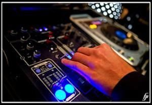 Party DJ-Video Service Mooresville Lake Norman NC