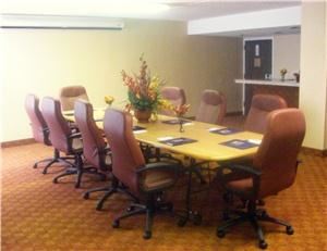 Meeting Room 105, Comfort Inn, Lima — Meeting Room 105 accomodates up to 24 people classroom style, 10 boardroom style, 15-18 U-Shape, 30 theatre style.