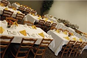 Cordelia Thomas Dining Room, Asbury Theological Seminary, Wilmore — With seating for 120, this private dining room features a movable wall and built-in Audio Visual equipment.