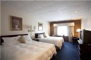 Asbury Inn, Asbury Theological Seminary, Wilmore — A guest room with two Queen beds.