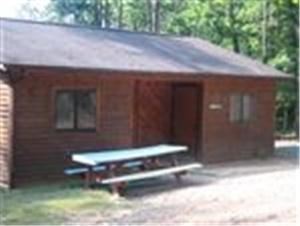 Heated Accommodation, Camp Friendship, Palmyra — Cabin is heated- sleeps 14 - Split into 7 per side.  Also has restrooms and showers on either side of cabin. 3 cabins available in same area.