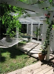 Gazebo, Magnolia House Bed And Breakfast Inn, Clarksville