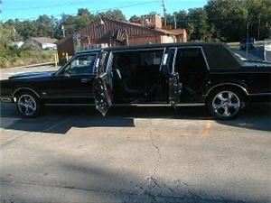 AJ's style Limousine, Bethel — We are rated a 5 star company with all of our customers. There is no event we can't handle from the smallest to the largest. We carry beautiful vehicles, and the largest H2 Hummer in Cincinnati that seats 35-40 people. So, For the best rate in town call AJ's Style Limousine at 513-502-1949