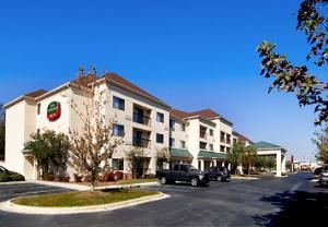 Courtyard Pensacola