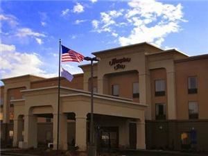 Hampton Inn Utica, Utica