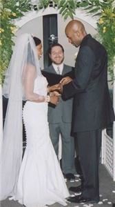 Atlanta Non-Denominational Wedding Officiant, Atlanta — We perform civil and non-deniminational religious wedding ceremonies.