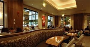 Semi-Private Room, Farmerie 58, Chicago