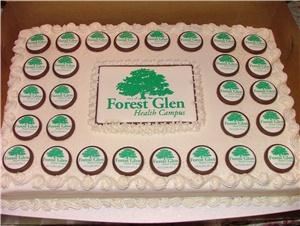 The Candy Print Shop / Susan's Country Cupboard - Dayton - Columbus, Columbus — Personalized cakes with your images.
