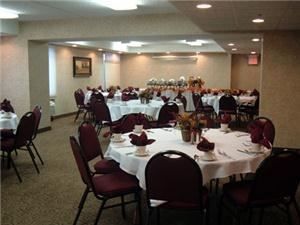 Plymouth Room, Green Mill Restaurant at The Best Western Kelly Inn, Minneapolis — The Plymouth Room can be configured to any party need. The size of 2 of our conference rooms. Great for larger business events. Room has a private bathroom. Great for formal meetings and gatherings. Fully wired for conference calls, overheads and other media.
