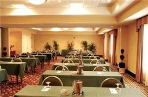 Arizona Room, Hilton Garden Inn Yuma Pivot Point, Yuma