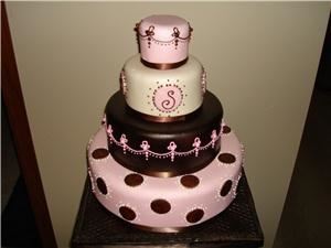 Miss Sara's Cakery LLC Minneapolis, Minneapolis — We specialize in fondant and specialty cakes, cupcakes, cookies and other baked goods made to order for your event.