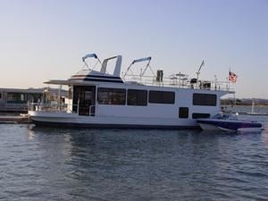 EJ King's Drifting Inn, LLC, Yuma — Decks with tables, seating, grill, and fabulous 360 degree views of the marina!
Interior with fully equipped kitchen, restroom, and additional seating!