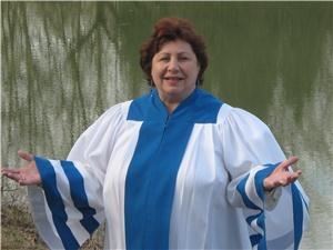 Loving Care Ministries, Richmond — Reverend Michele Casale is ready, willing and able to perform your wedding ceremony whether you have 2 people or 200 people, your special day should be just that. Each ceremony is uniquely yours and is romantic, spiritual and geared to ensure your marriage Last A Lifetime.