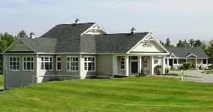 200-seat banquet facility.

 
Open year-round.

 
Full bar and catering services.