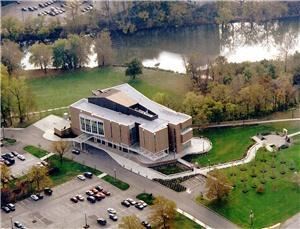 Longaberger Alumni House, Columbus