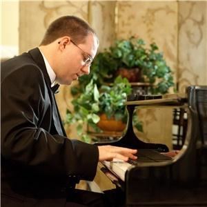 Eric Redmond, Pianist/Vocalist