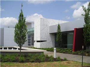 Opera Memphis, Opera Memphis, Memphis — Headquarters of Opera Memphis. When not in rehearsal, facility is available for wedding receptions, bar/bat mitzvahs, Holiday parties, corporate events. Seats up to 300. Please contact Sarah@operamemphis.org
