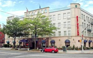 Best Western Gregory Hotel, Brooklyn — The Best Western Gregory Hotel is located on the corner of 84th Street and Fourth Avenue in the beautiful Bay Ridge section of Brooklyn and is only 7 miles from lower Manhattan.