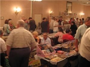 Mid-Atlantic Nostalgia Convention, Hunt Valley — Vendor room