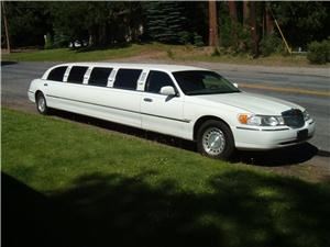 CLASSIC TOUCH LIMOUSINE, Mount Shasta — Include this elegant, 10 passenger limousine in your event plans.  Perfect for weddings, birthdays, anniversaries etc.  Our drivers are professional and courteous.