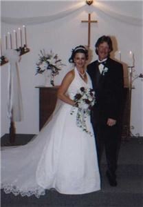 Alterations Inc, Phoenix — We are specialists for all types of Alterations, Tailoring, Draperies and Upholstery. We are one of Arizona’s leading providers of garment re-styling and dressmaking services and have been for over 20 years.  We specialize in Wedding Gowns, Bridesmaid Dresses, Flower Girl dresses, Mother of the Bride/Groom, custom veils and all formal wear for both men and women.

Since 1986, Alterations Inc has served the tailoring, alterations and dressmaking needs of hundreds of Arizonans just like you. We operate as a fully staffed team of experts with a focus on personal service. This focus on quality and personal service has been bringing men, women and entire families back, for generations. 
We specialize in all types of Alterations,custom design,Draperies&Upholstery since 1986.Experts in bridal,wedding&formal wear.  Wedding Gown cleaning and pressing and Gown preservation also provided.