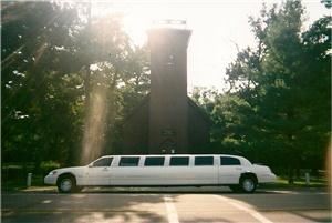 Diamond Dean's Limousine LLC, Oelwein